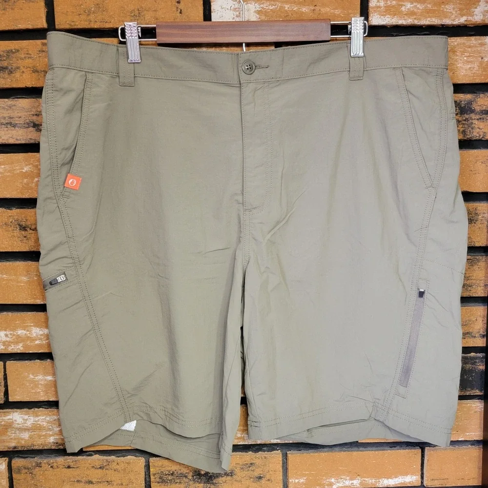 American Outdoorsman New Mens 2X Brown Hiking Shorts Water Repellant Performance